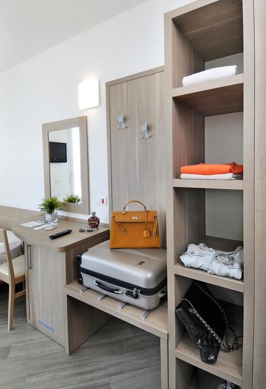 Hotel Atlantic & Spa Gabicce Mare Phòng bức ảnh