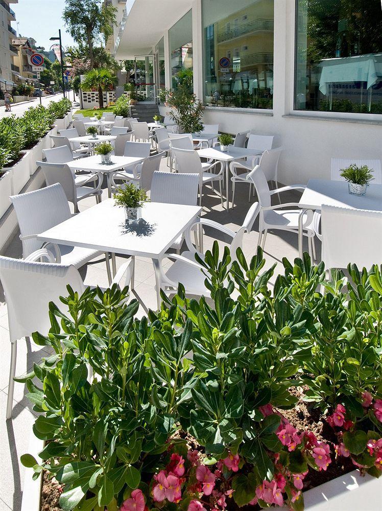 Hotel Atlantic & Spa Gabicce Mare Ngoại thất bức ảnh