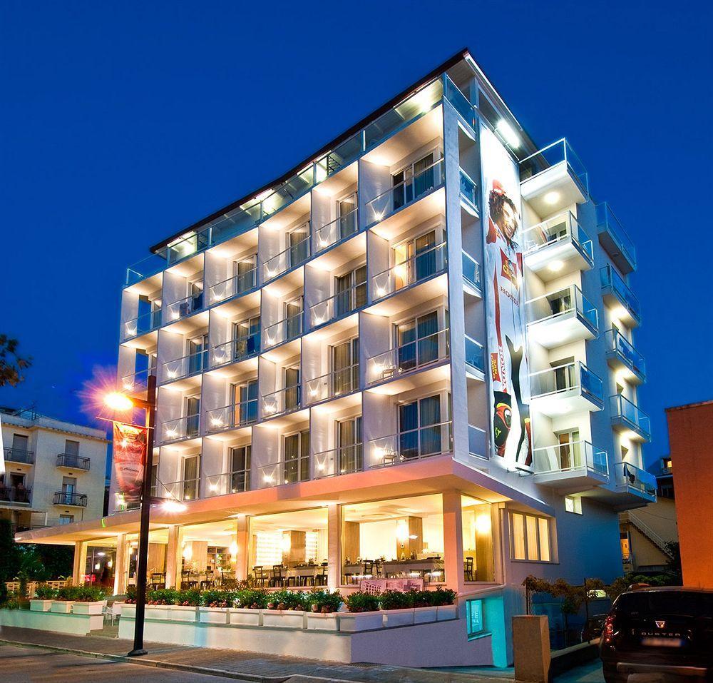 Hotel Atlantic & Spa Gabicce Mare Ngoại thất bức ảnh